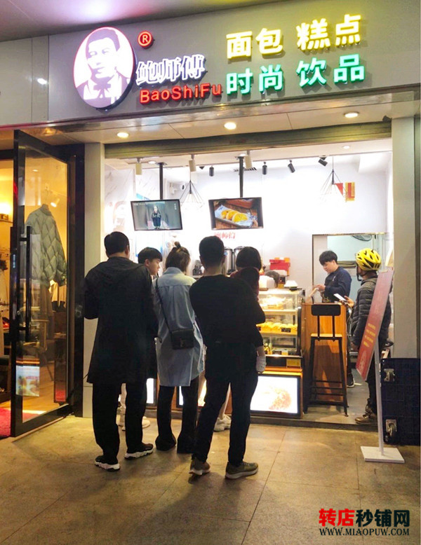 罗湖东门町临街商铺转让，人流旺