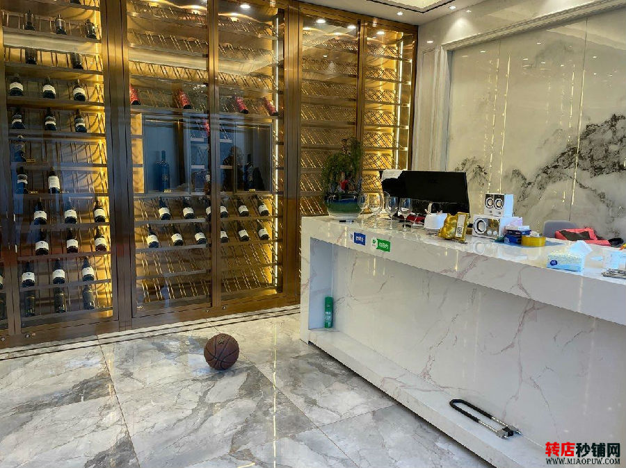 龙华 私人会所酒庄转让 装修有格调 生意稳定